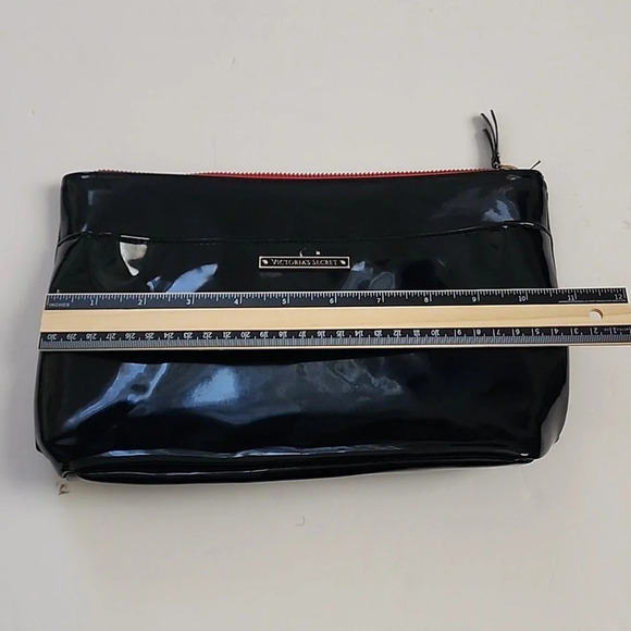 Victoria Secret Black High Glossy Patent Leather Make Up Bag Travel Purse Clutch - Picture 9 of 14